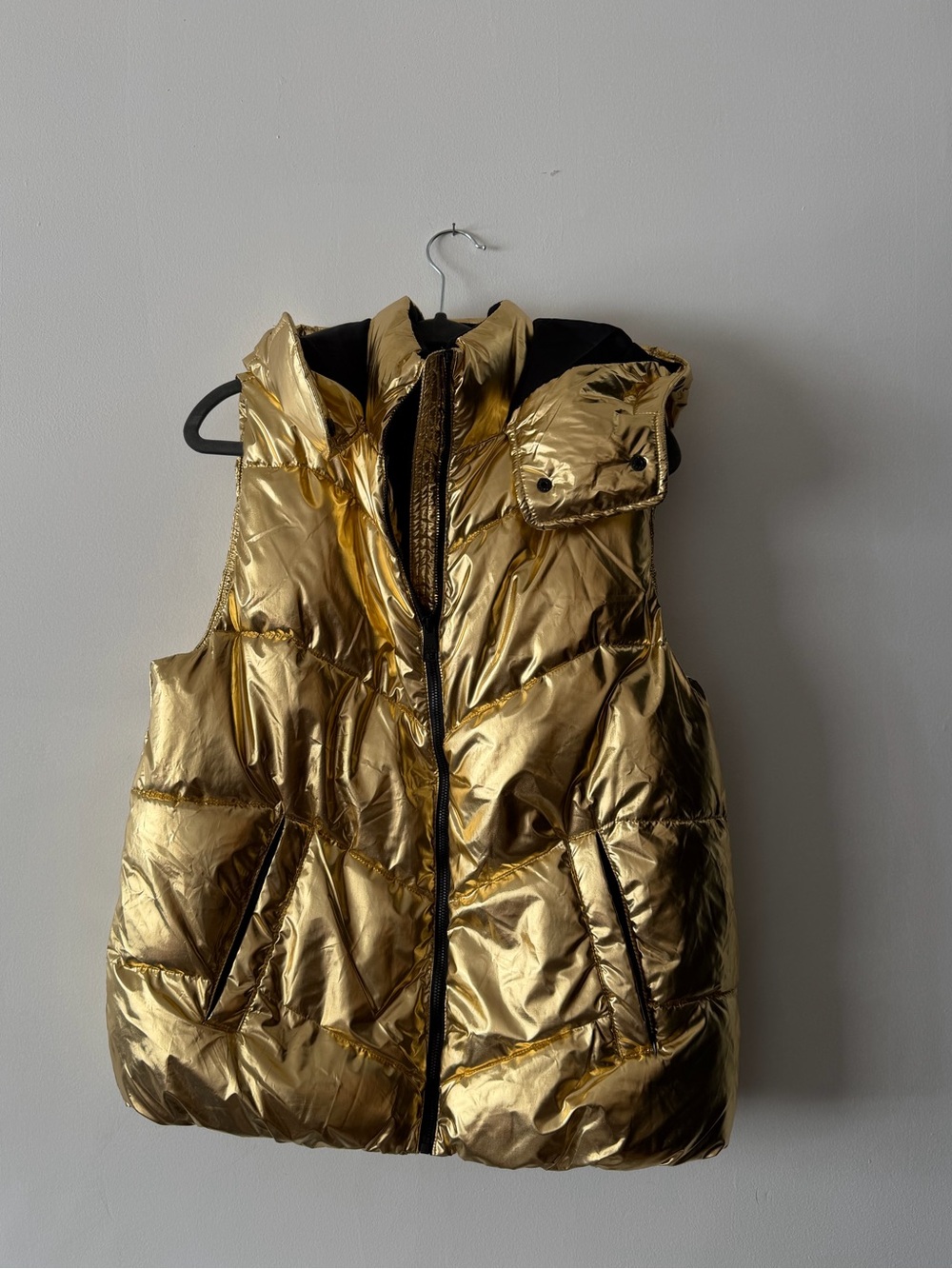 LOVE&SPORTS Metallic Gold Hooded Puffer Vest Small NWT